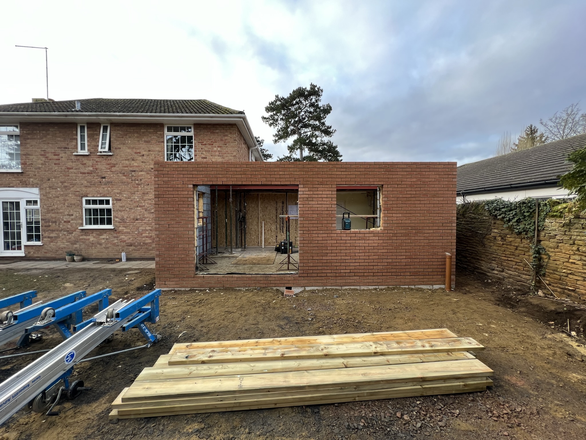 A more in-depth picture of the rear extension progress